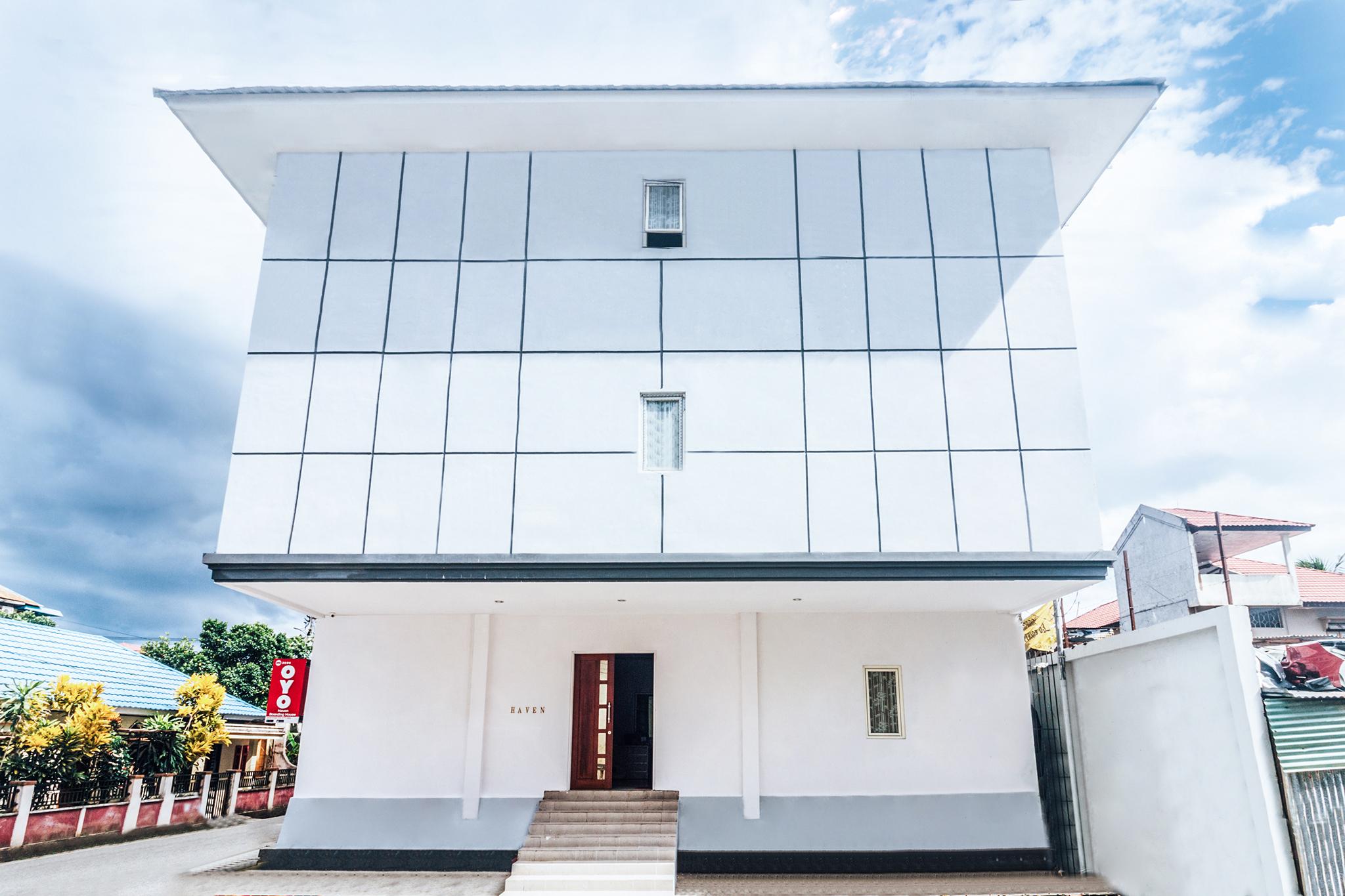 Vaccinated Staff-Oyo 2699 Haven Boarding House Ξενοδοχείο Ambon Εξωτερικό φωτογραφία
